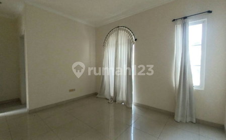House for rent in Ciputat, Indonesia · Ketapang · 3 rooms, 3 baths
