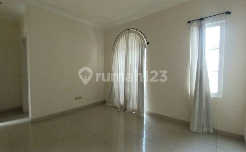 House for rent in Ciputat, Indonesia · Ketapang · 3 rooms, 3 baths