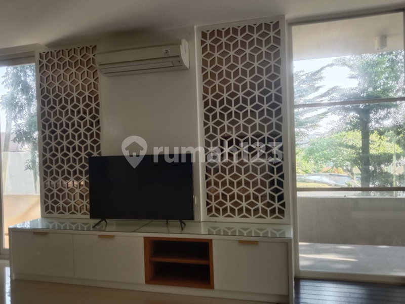 House for rent in Semarang, Indonesia · Banyumanik · 3 rooms, 3 baths