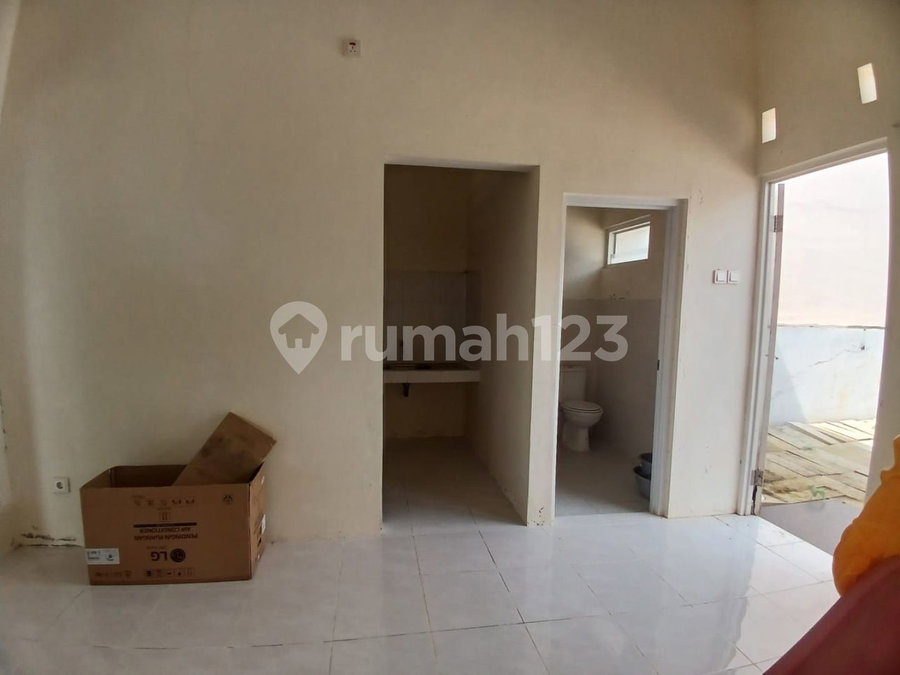 House for rent in West Jakarta, Indonesia · Cengkareng · 2 rooms, 1 bath