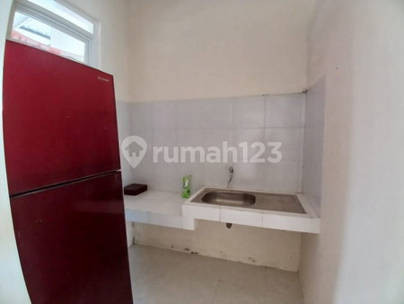 House for rent in West Jakarta, Indonesia · Cengkareng · 2 rooms, 1 bath
