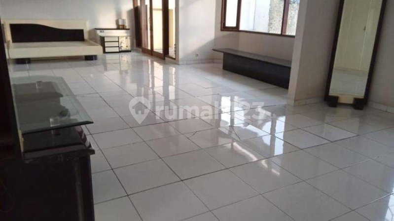 House for rent in Semarang, Indonesia · 4 rooms, 3 baths