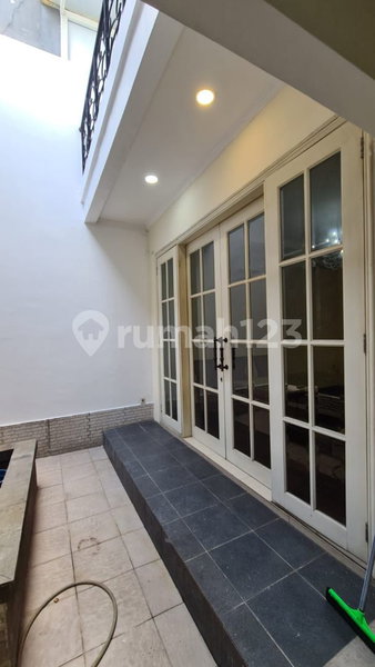 House for rent in Ciputat, Indonesia · Cengkareng · 3 rooms, 3 baths