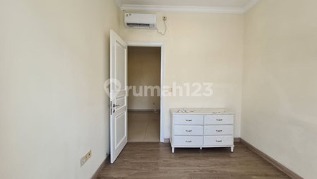 House for rent in Ciputat, Indonesia · Cengkareng · 3 rooms, 3 baths