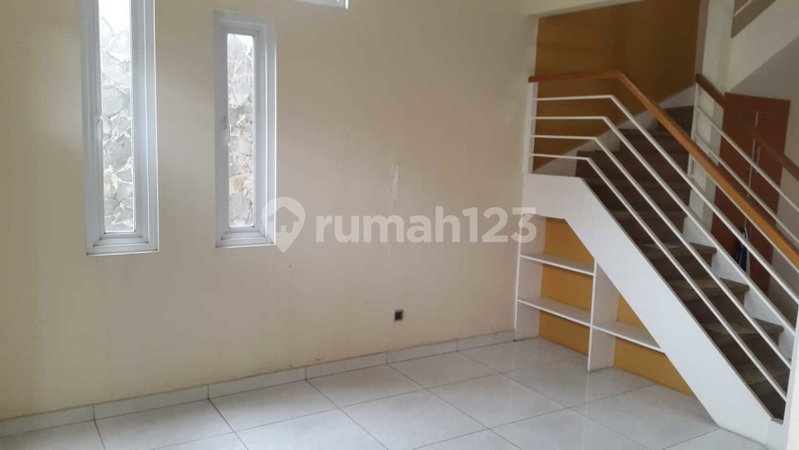 House for rent in Ciputat, Indonesia · Cengkareng · 4 rooms, 3 baths