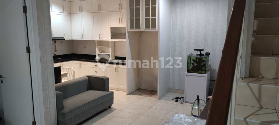 House for rent in Tangerang, Indonesia · Sukasari · 3 rooms, 2 baths