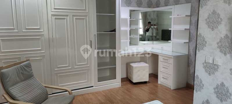 House for rent in Tangerang, Indonesia · Sukasari · 3 rooms, 2 baths