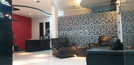 House for rent in Bandung, Indonesia · 4 rooms, 3 baths