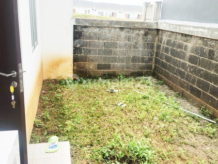 House for rent in Bandung, Indonesia · 2 rooms, 1 bath