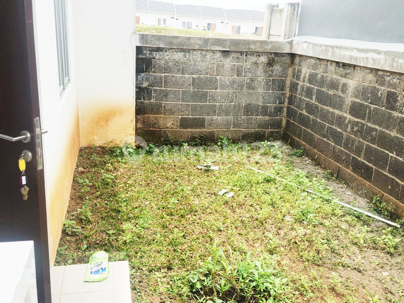 House for rent in Bandung, Indonesia · 2 rooms, 1 bath