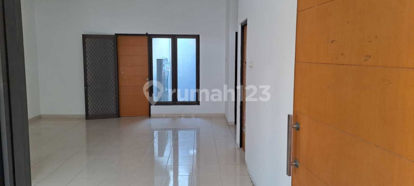 House for rent in North Jakarta, Indonesia · Penjaringan · 2 rooms, 1 bath