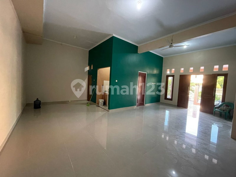 House for rent in Cikarang, Indonesia · 2 rooms, 1 bath