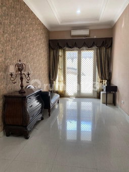 House for rent in Bandung, Indonesia · 4 rooms, 3 baths