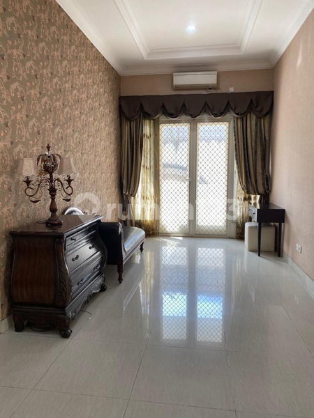 House for rent in Bandung, Indonesia · 4 rooms, 3 baths