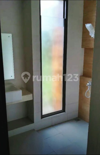 House for rent in Tangerang, Indonesia · Sukasari · 3 rooms, 3 baths