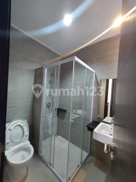 House for rent in North Jakarta, Indonesia · Penjaringan · 2 rooms, 2 baths