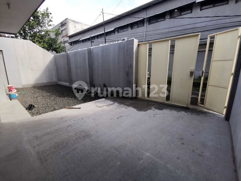 House for rent in North Jakarta, Indonesia · Penjaringan · 3 rooms, 3 baths