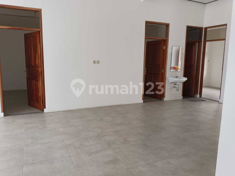 House for rent in North Jakarta, Indonesia · Penjaringan · 3 rooms, 3 baths