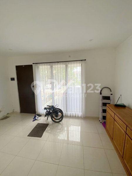 House for rent in Tangerang, Indonesia · Sukasari · 2 rooms, 2 baths