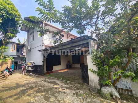 House for rent in Bogor, Indonesia · Pabaton Village · 4 rooms, 1 bath