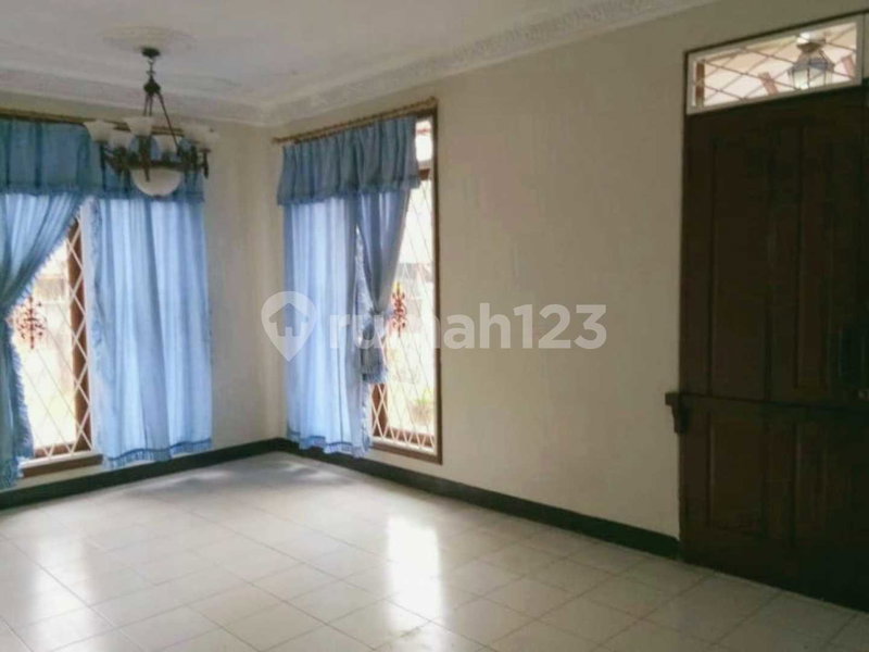 House for rent in Bogor, Indonesia · Pabaton Village · 4 rooms, 3 baths
