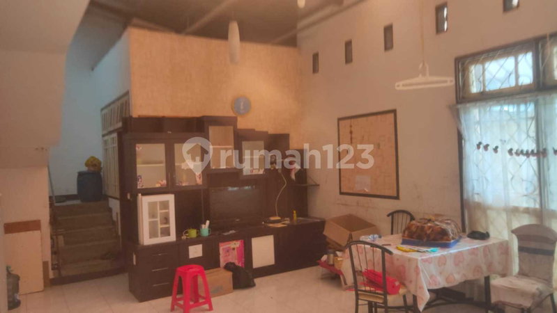 House for rent in Tangerang, Indonesia · Sukasari · 1 room, 1 bath