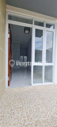 House for rent in Bandung, Indonesia · 2 rooms, 1 bath