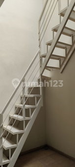 House for rent in Bandung, Indonesia · 3 rooms, 3 baths