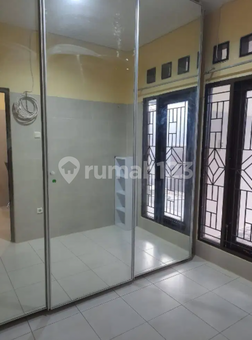 House for rent in Tangerang, Indonesia · Sukasari · 3 rooms, 1 bath