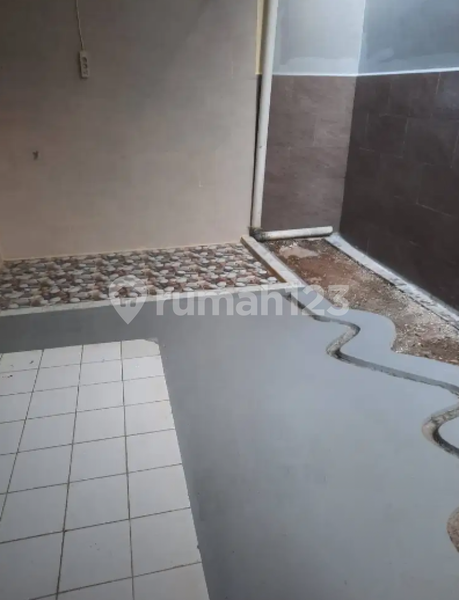 House for rent in Tangerang, Indonesia · Sukasari · 3 rooms, 1 bath