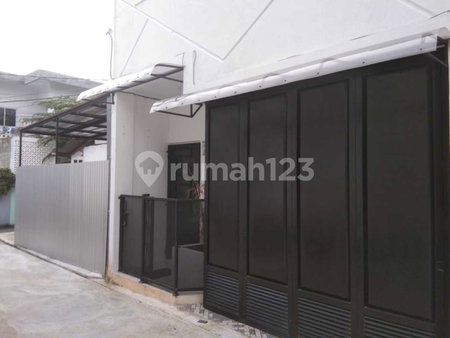 House for rent in Cikarang, Indonesia · 2 rooms, 2 baths