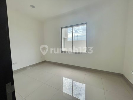House for rent in North Jakarta, Indonesia · Penjaringan · 4 rooms, 4 baths