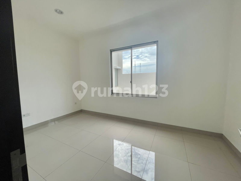 House for rent in North Jakarta, Indonesia · Penjaringan · 4 rooms, 4 baths
