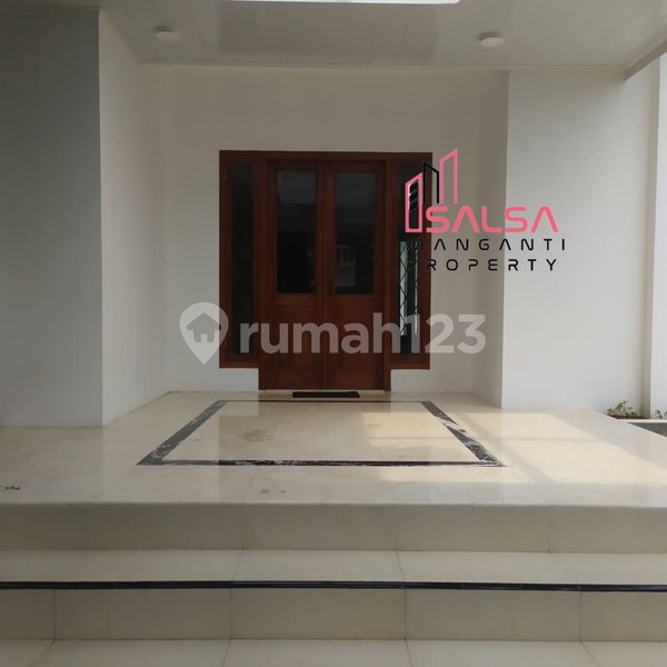 House for rent in West Jakarta, Indonesia · Cengkareng · 3 rooms, 3 baths