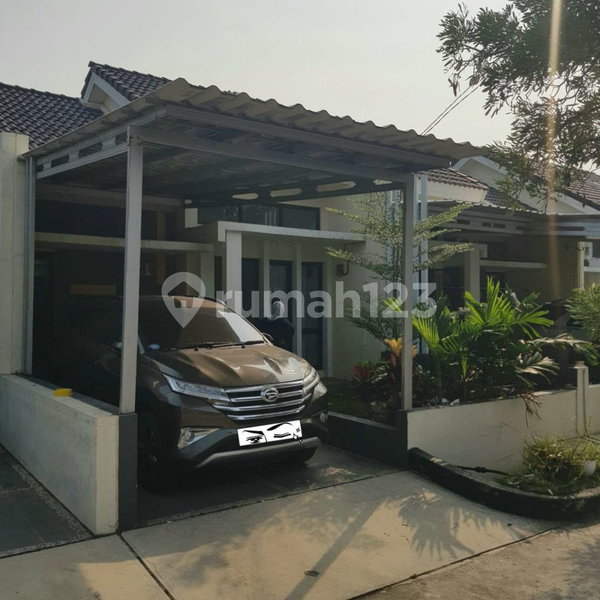 House for rent in Bekasi, Indonesia · 2 rooms, 1 bath