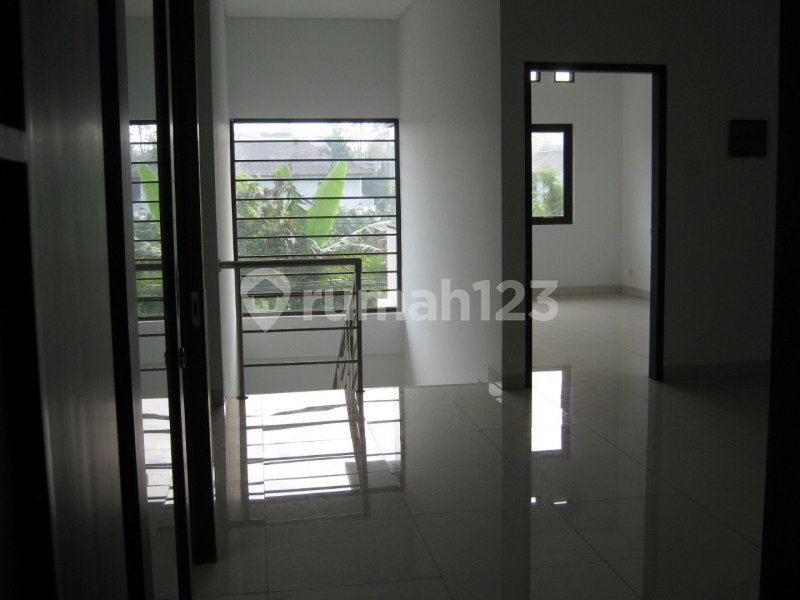 House for rent in West Jakarta, Indonesia · Cengkareng · 4 rooms, 3 baths