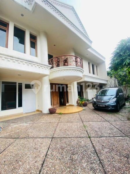 House for rent in West Jakarta, Indonesia · Cengkareng · 5 rooms, 5 baths