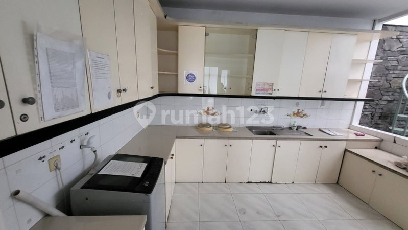 House for rent in Cimahi, Indonesia · 4 rooms, 3 baths
