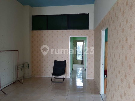 House for rent in Cikarang, Indonesia · Jababeka · 9 rooms, 2 baths