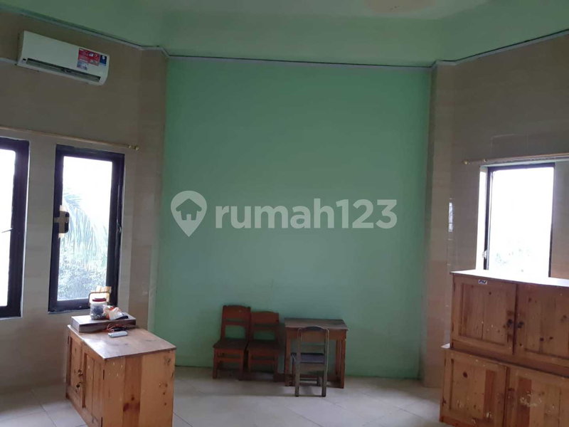 House for rent in Cikarang, Indonesia · Jababeka · 9 rooms, 2 baths