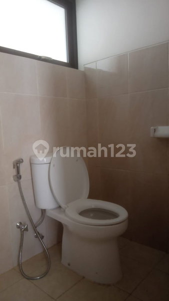 House for rent in Cikarang, Indonesia · Jababeka · 2 rooms, 3 baths
