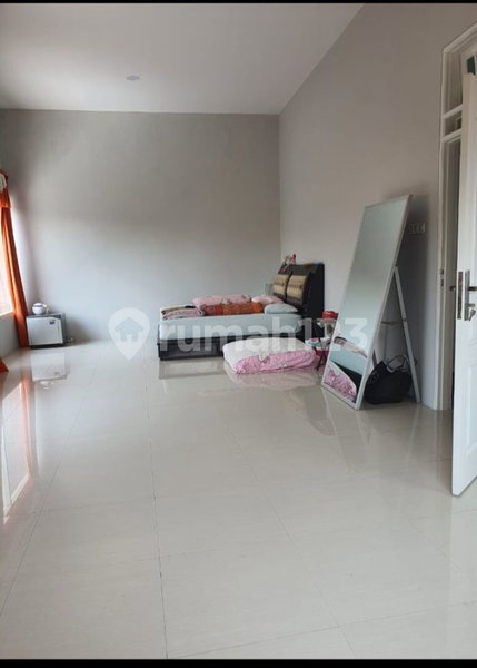 House for rent in Semarang, Indonesia · 3 rooms, 2 baths