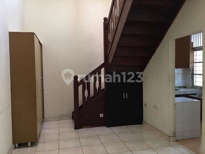 House for rent in North Jakarta, Indonesia · Penjaringan · 3 rooms, 2 baths