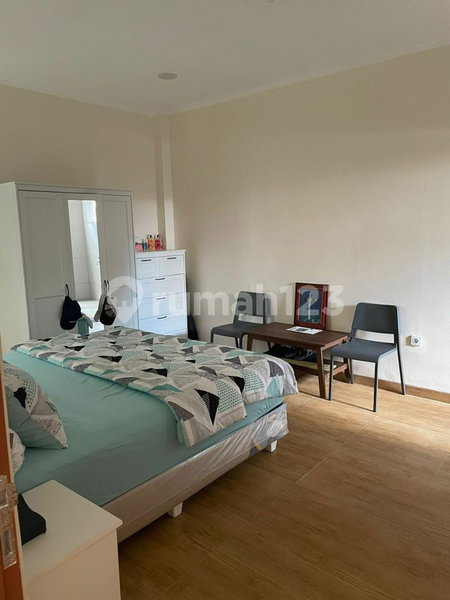 House for rent in Tangerang, Indonesia · Sukasari · 3 rooms, 3 baths