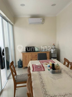 House for rent in Tangerang, Indonesia · Sukasari · 3 rooms, 3 baths