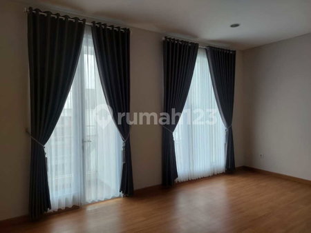 House for rent in West Jakarta, Indonesia · Cengkareng · 4 rooms, 3 baths