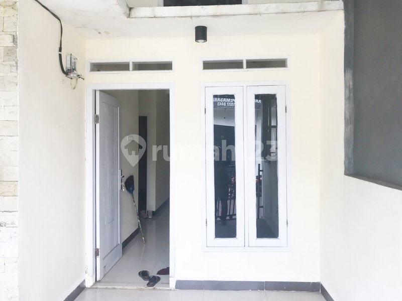 House for rent in Surabaya, Indonesia · 2 rooms, 1 bath