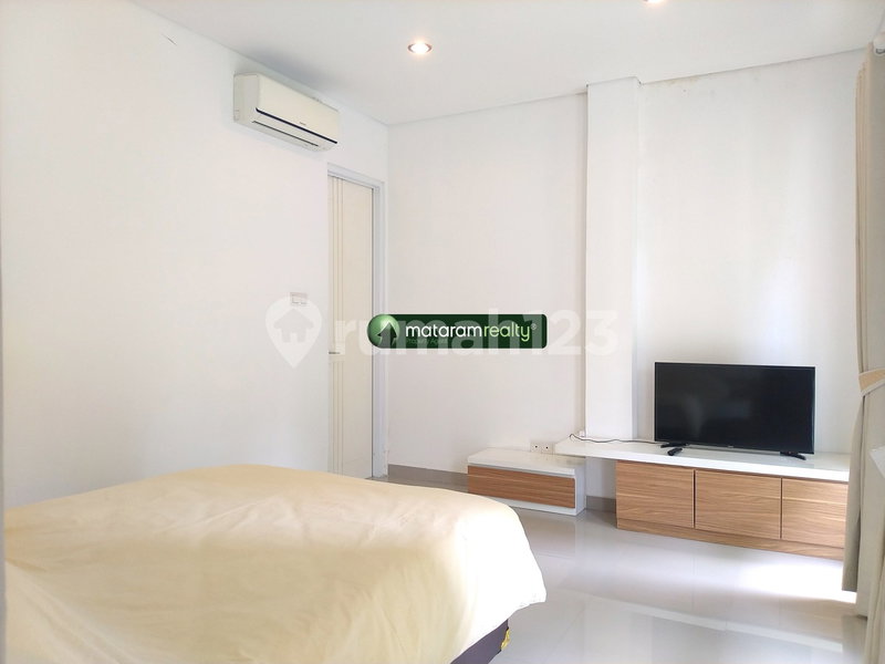 House for rent in Ciputat, Indonesia · Cengkareng · 4 rooms, 4 baths