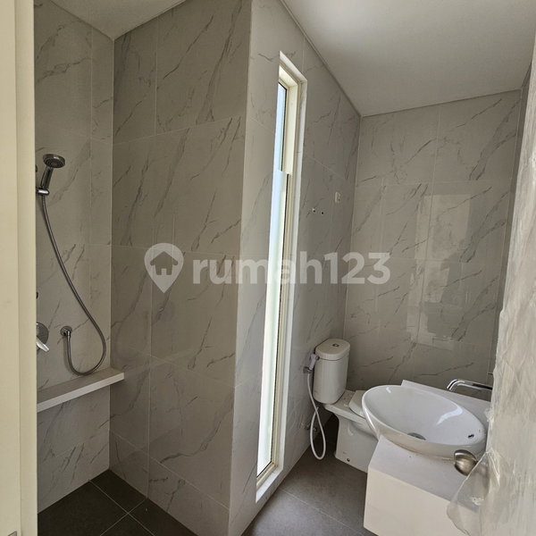 House for rent in Ciputat, Indonesia · Cengkareng · 3 rooms, 3 baths