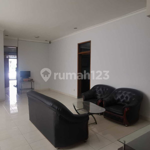 House for rent in Bandung, Indonesia · 3 rooms, 2 baths